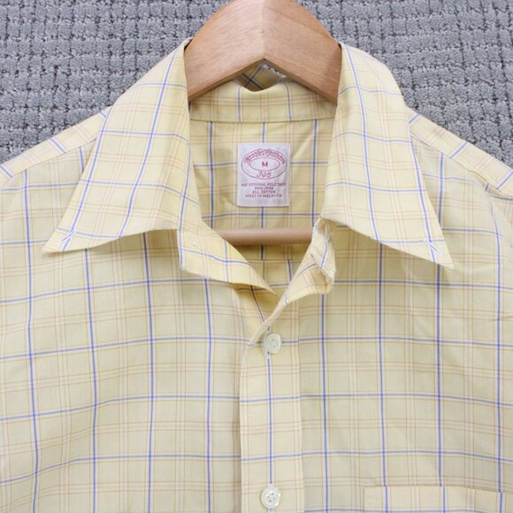 Brooks Brothers Shirt Mens Medium M Yellow Beige Plaid Button Down Short Sleeve - Picture 2 of 9